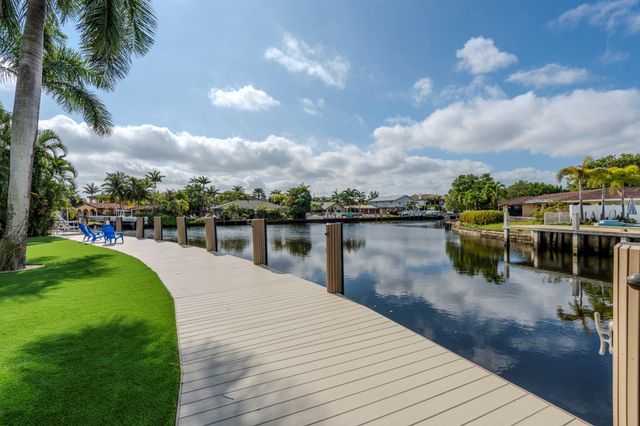 1725 NE 23rd Avenue, Fort Lauderdale, FL 33305