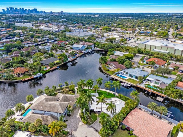 1725 NE 23rd Avenue, Fort Lauderdale, FL 33305