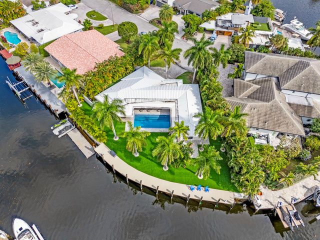 1725 NE 23rd Avenue, Fort Lauderdale, FL 33305