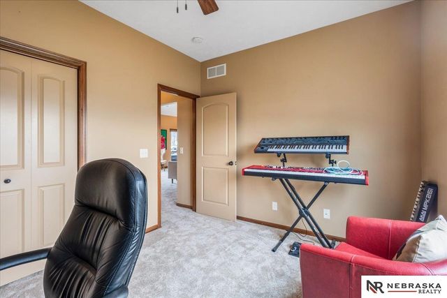 1540 W Silverado Drive, Lincoln, NE 68521