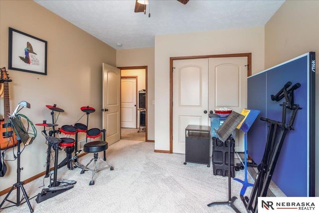 1540 W Silverado Drive, Lincoln, NE 68521