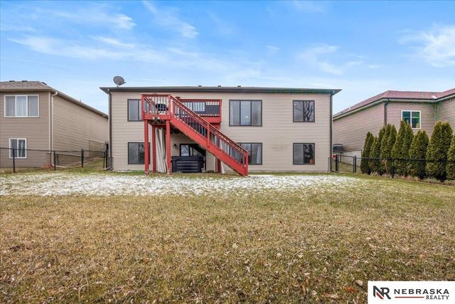 1540 W Silverado Drive, Lincoln, NE 68521