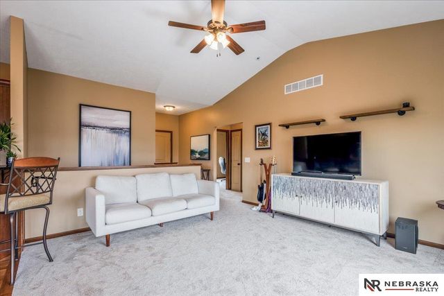 1540 W Silverado Drive, Lincoln, NE 68521