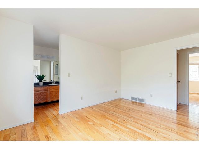 3527 Spring Creek Pl, Boulder, CO 80301