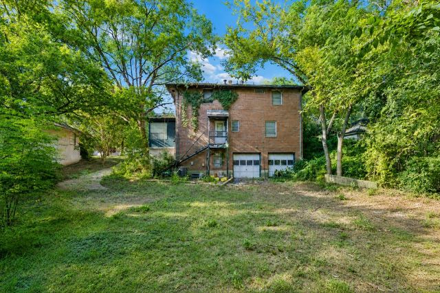 625 W Colorado Boulevard, Dallas, TX 75208