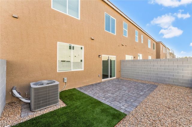 1482 Stellar Summit Street, Las Vegas, NV 89110