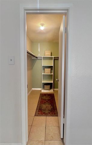 1516 Bay Area Boulevard K13, Houston, TX 77058