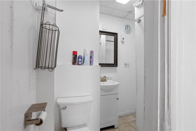 63 Lincoln Avenue, Cranston, RI 02920