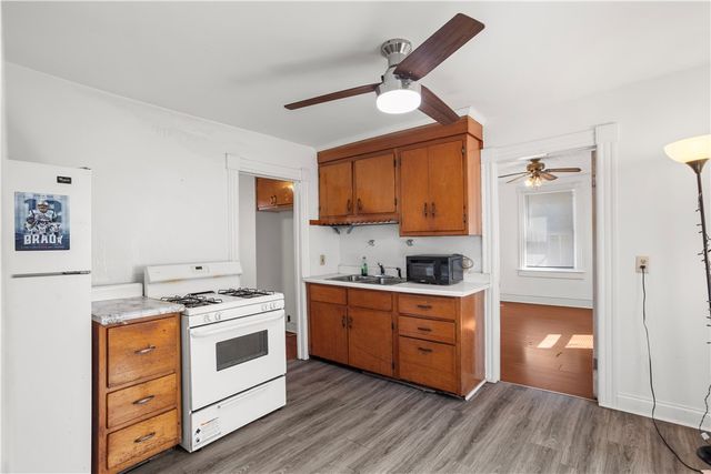 63 Lincoln Avenue, Cranston, RI 02920