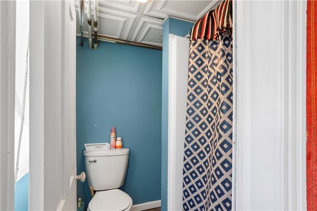 63 Lincoln Avenue, Cranston, RI 02920