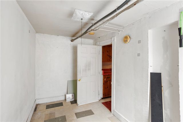 63 Lincoln Avenue, Cranston, RI 02920