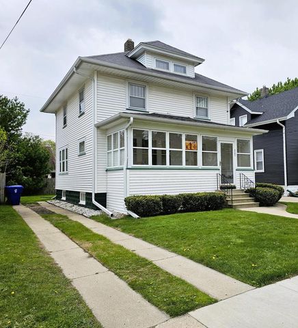 2101 74th STREET, Kenosha, WI 53143