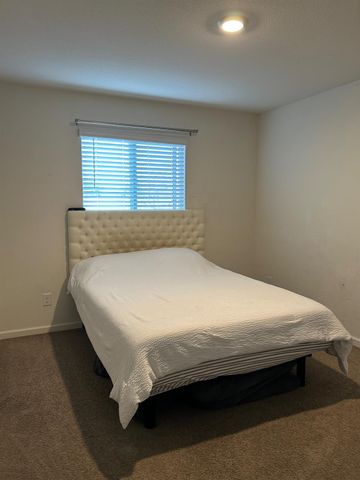 8040 Aldred Way, Antelope, CA 95843