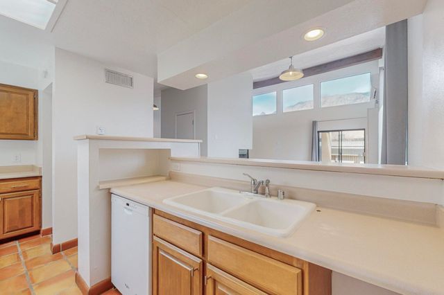 876 Tramway Lane Court NE, Albuquerque, NM 87122