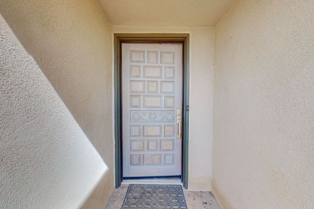 876 Tramway Lane Court NE, Albuquerque, NM 87122