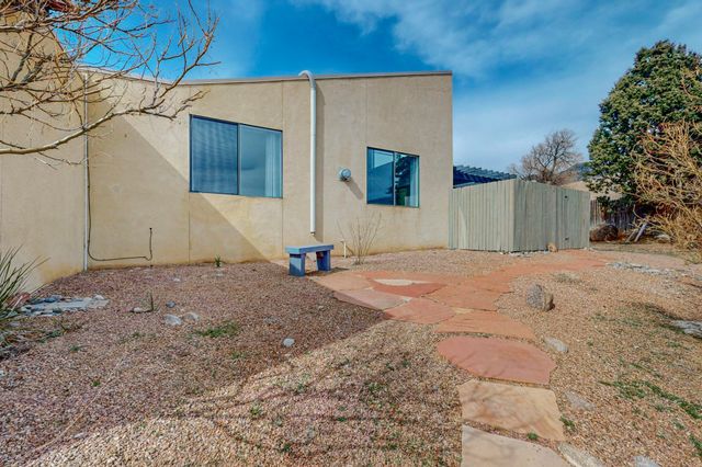 876 Tramway Lane Court NE, Albuquerque, NM 87122