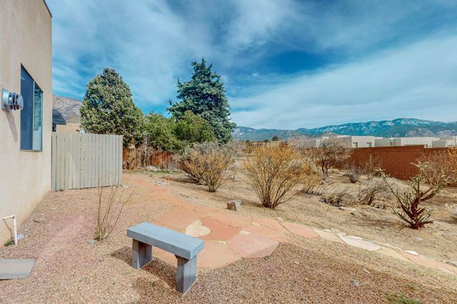876 Tramway Lane Court NE, Albuquerque, NM 87122