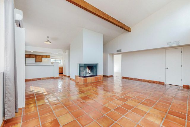 876 Tramway Lane Court NE, Albuquerque, NM 87122