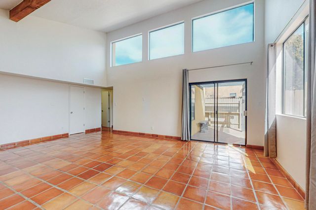 876 Tramway Lane Court NE, Albuquerque, NM 87122