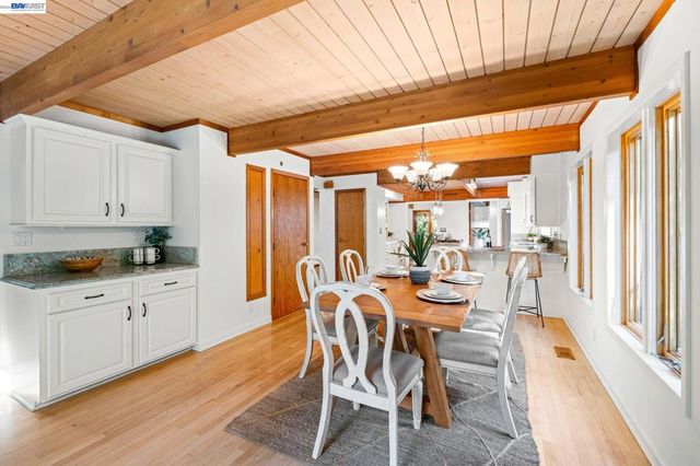 279 Castle Hill Ranch Rd, Walnut Creek, CA 94595