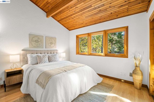 279 Castle Hill Ranch Rd, Walnut Creek, CA 94595