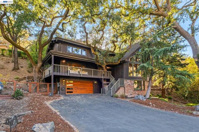 279 Castle Hill Ranch Rd, Walnut Creek, CA 94595
