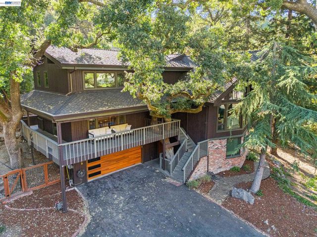 279 Castle Hill Ranch Rd, Walnut Creek, CA 94595