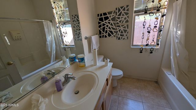 1873 E San Carlos Place, Chandler, AZ 85249