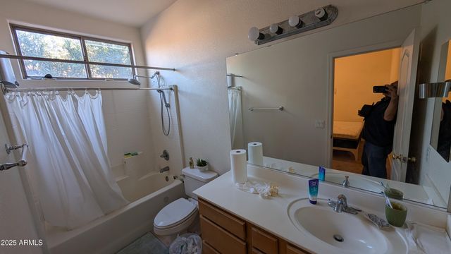 1873 E San Carlos Place, Chandler, AZ 85249