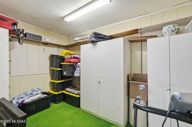 425 W San Ignacio, Green Valley, AZ 85614