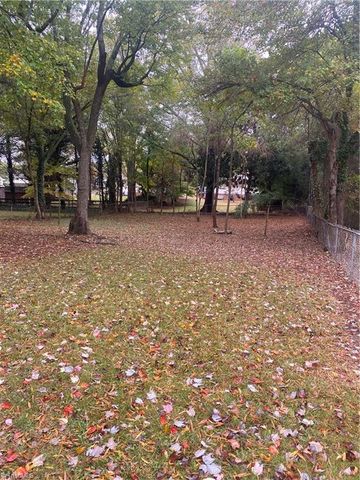 334 Mountain View Drive, Kernersville, NC 27284