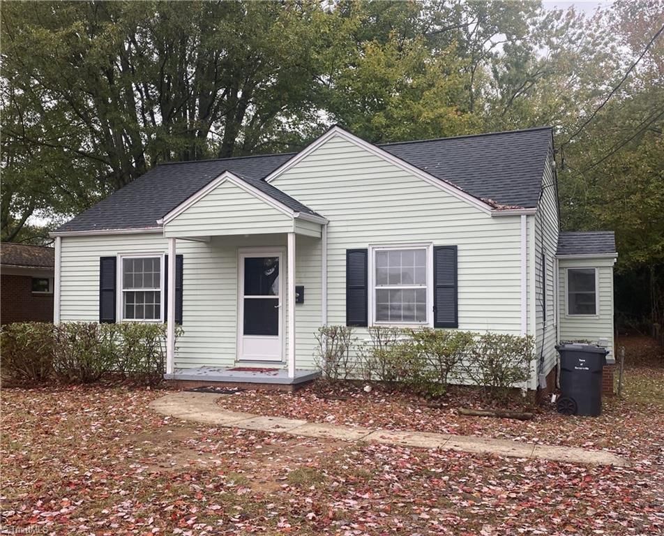 334 Mountain View Drive, Kernersville, NC 27284