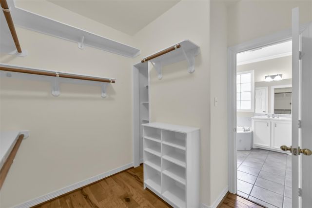 106 Lazy Springs Drive, Montgomery, TX 77356