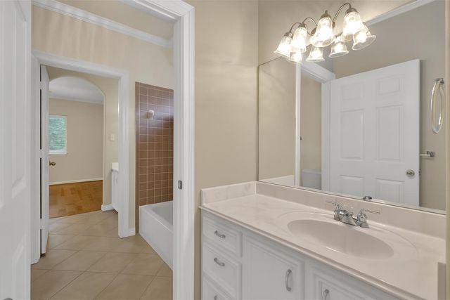 106 Lazy Springs Drive, Montgomery, TX 77356