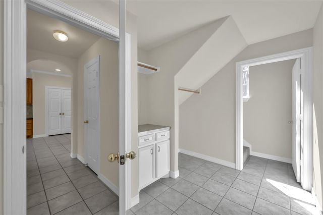 106 Lazy Springs Drive, Montgomery, TX 77356