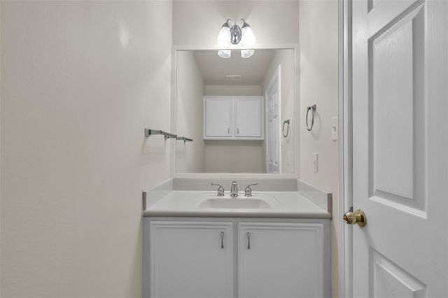 106 Lazy Springs Drive, Montgomery, TX 77356