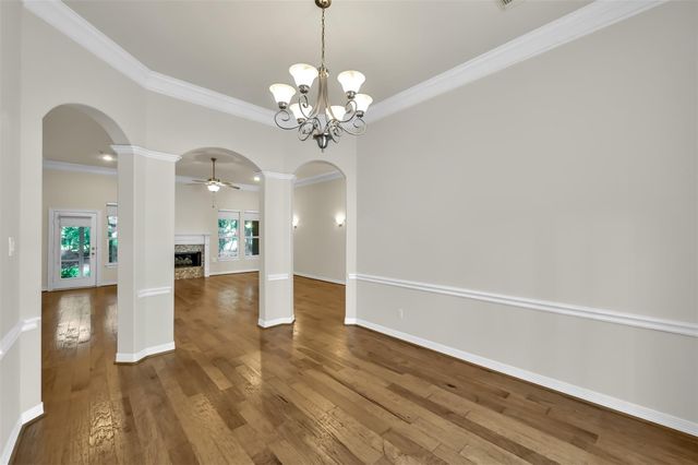 106 Lazy Springs Drive, Montgomery, TX 77356