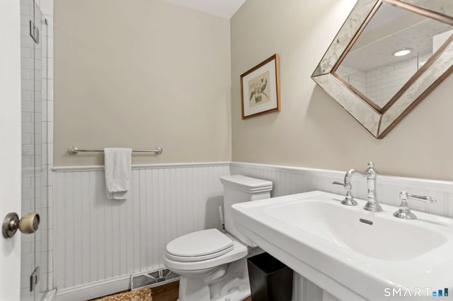 165 Hemlock Hills Road South, Fairfield, CT 06824