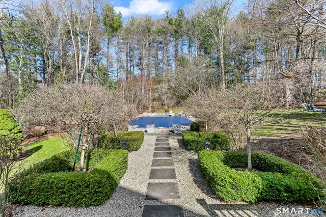 165 Hemlock Hills Road South, Fairfield, CT 06824