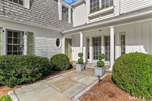 165 Hemlock Hills Road South, Fairfield, CT 06824