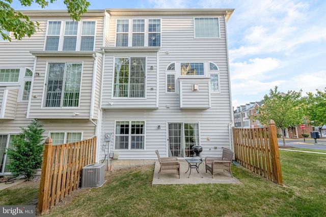 2228 GREYWING ST, Woodbridge, VA 22191