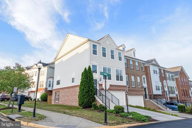 2228 GREYWING ST, Woodbridge, VA 22191