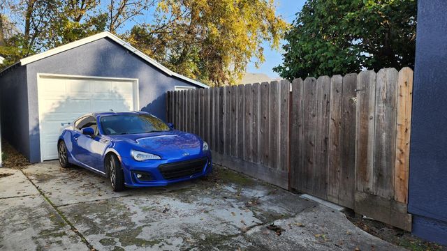 245 Bardo Ave, Oakdale, CA 95361
