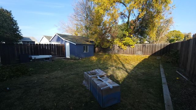 245 Bardo Ave, Oakdale, CA 95361