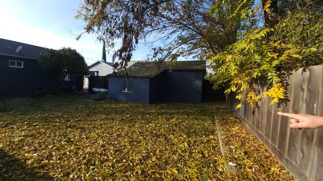 245 Bardo Ave, Oakdale, CA 95361