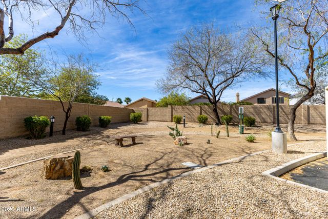 14575 W MOUNTAIN VIEW Boulevard 10216, Surprise, AZ 85374