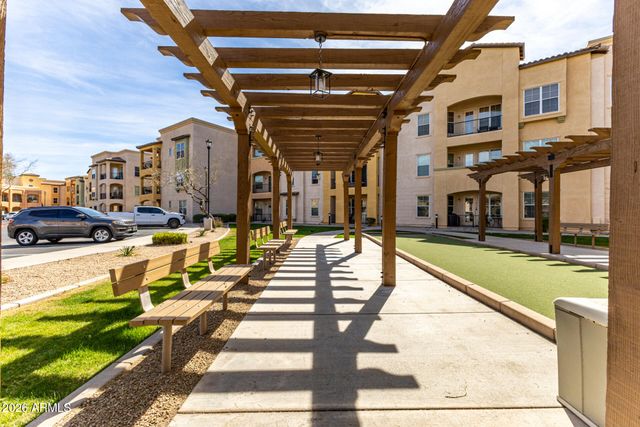 14575 W MOUNTAIN VIEW Boulevard 10216, Surprise, AZ 85374