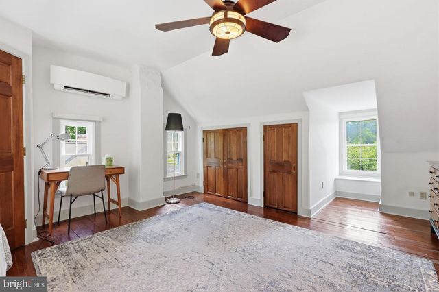 3709 RIVER RD, Lumberville, PA 18933