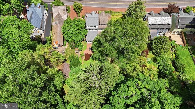 3709 RIVER RD, Lumberville, PA 18933