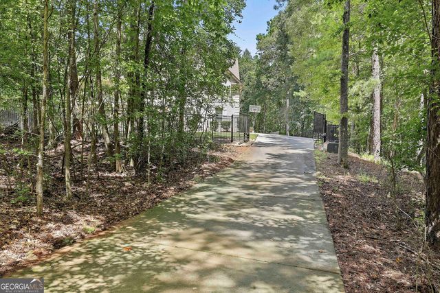 114 Ranan Lane, Newnan, GA 30263
